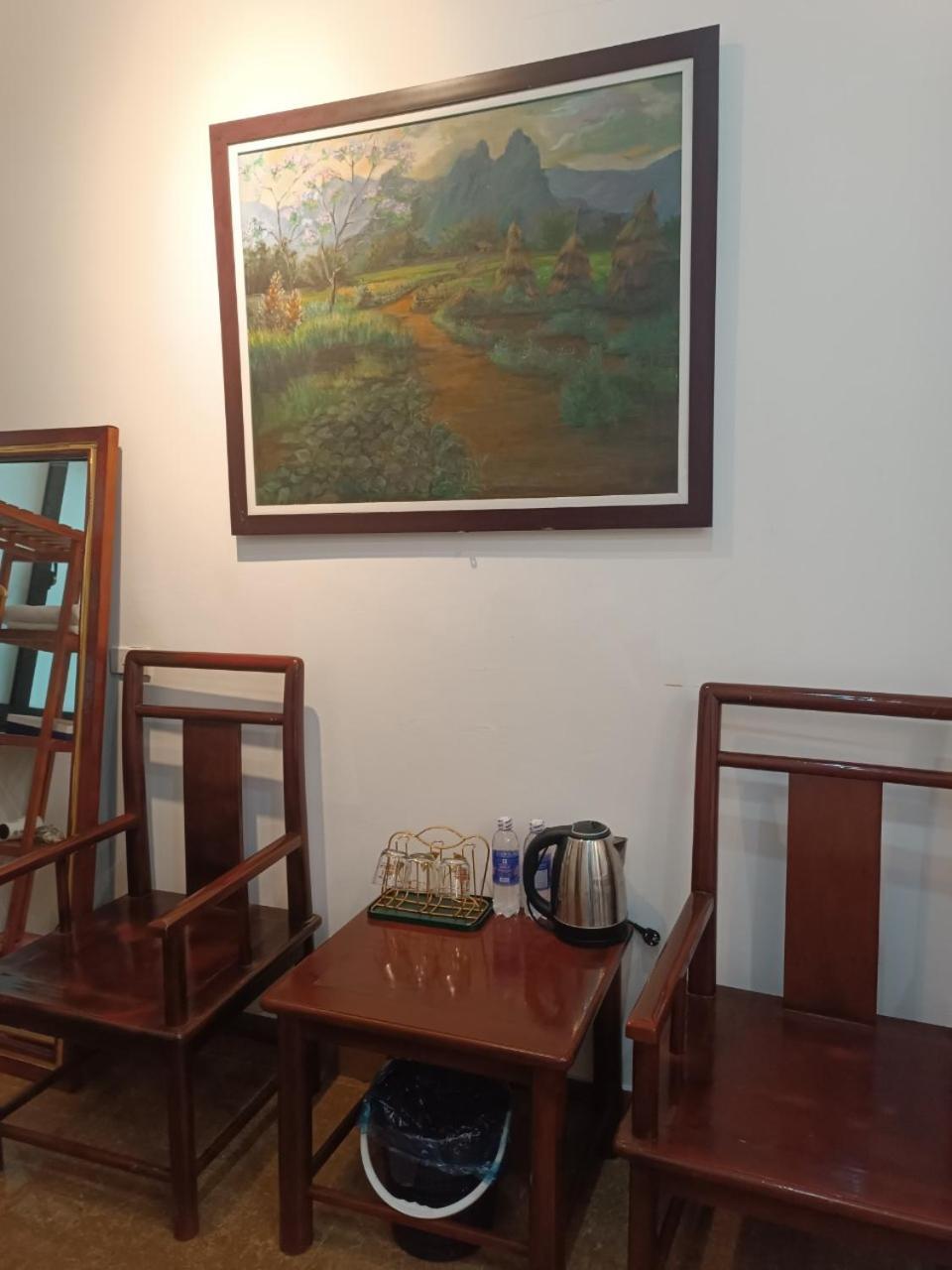 An Homestay & Hostel Motorbikes & Tours Cao Bang Exteriör bild