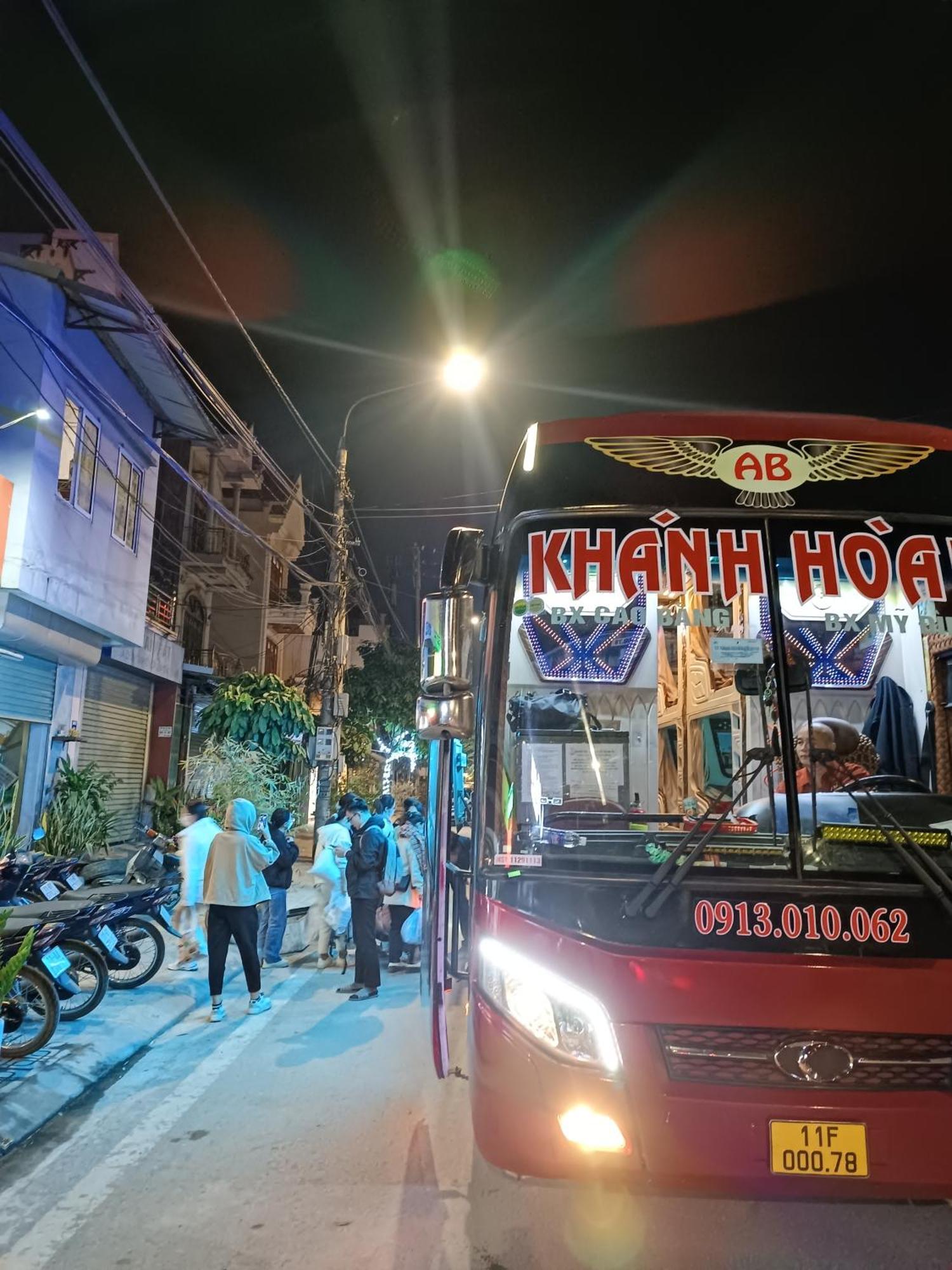 An Homestay & Hostel Motorbikes & Tours Cao Bang Exteriör bild